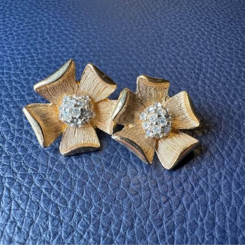 Vintage Signed Kramer of New York Gold Tone Floral Rhinestone Clip-On Earrings